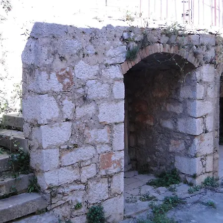 Heritage Kyra & Fox In Pitve, Hvar Pitve