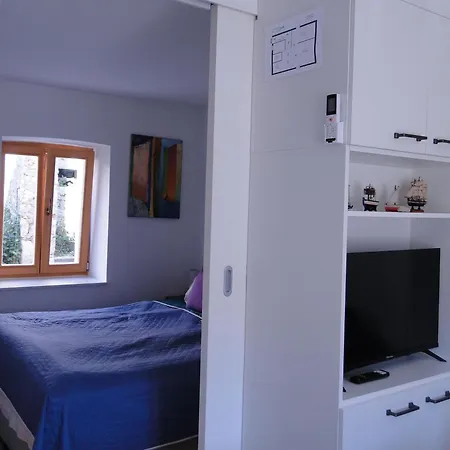 Heritage Kyra & Fox In Pitve, Hvar