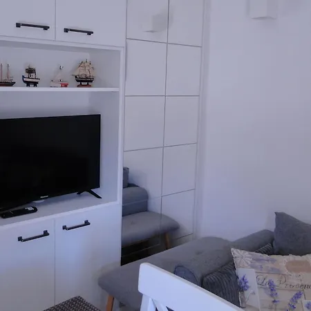Apartman Heritage Kyra & Fox In Pitve, Hvar