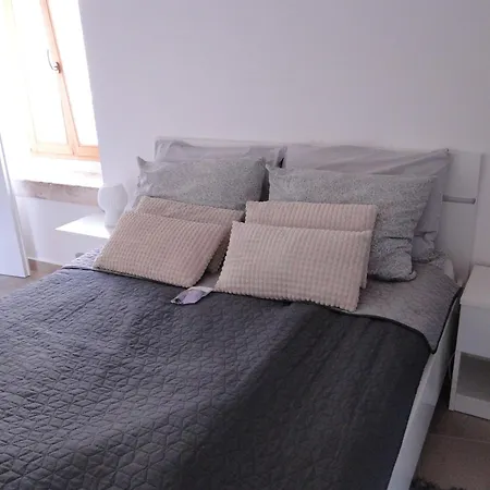 Heritage Kyra & Fox In Pitve, Hvar Apartman *