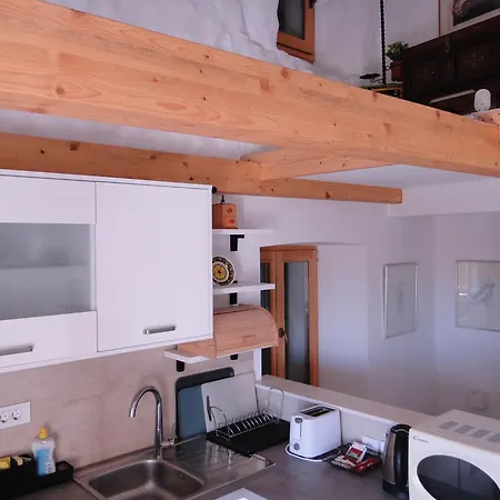 Heritage Kyra & Fox In Pitve, Hvar Apartman