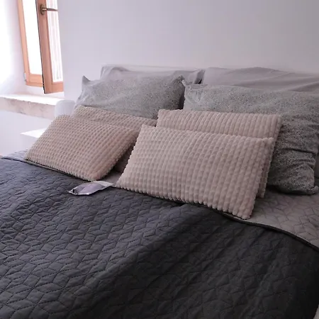 Apartman Heritage Kyra & Fox In Pitve, Hvar *