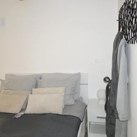 Apartman Heritage Kyra & Fox In Pitve, Hvar