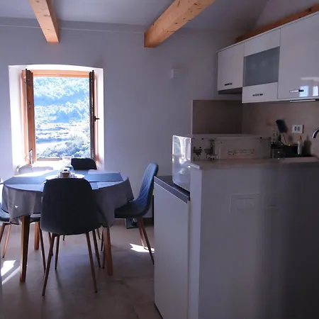 Heritage Kyra & Fox In Pitve, Hvar Apartment