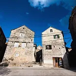 Heritage Kyra & Fox In Pitve, Hvar * Pitve